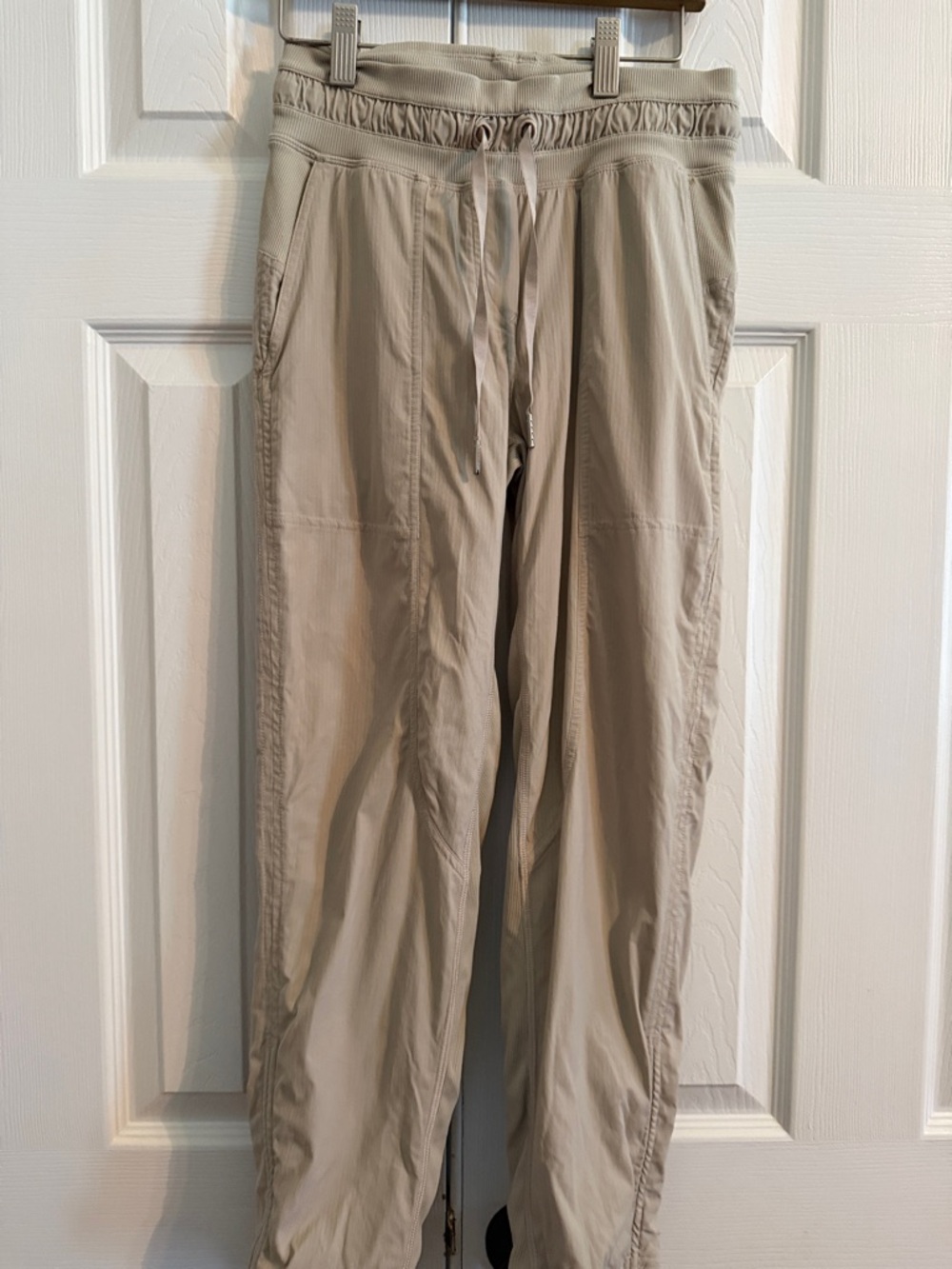 lululemon Lightweight Drawstring Ankle Pants in Light Tan